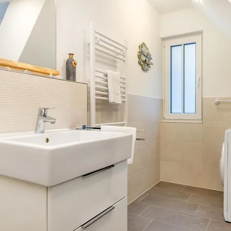 Wind & Wellen Daire Zingst